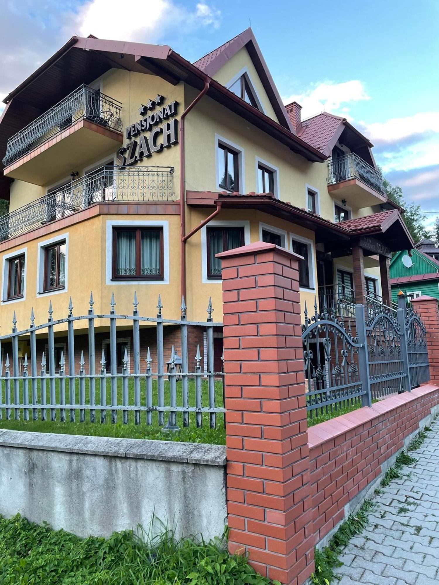 Pensjonat Szach Krynica Zdroj Ngoại thất bức ảnh
