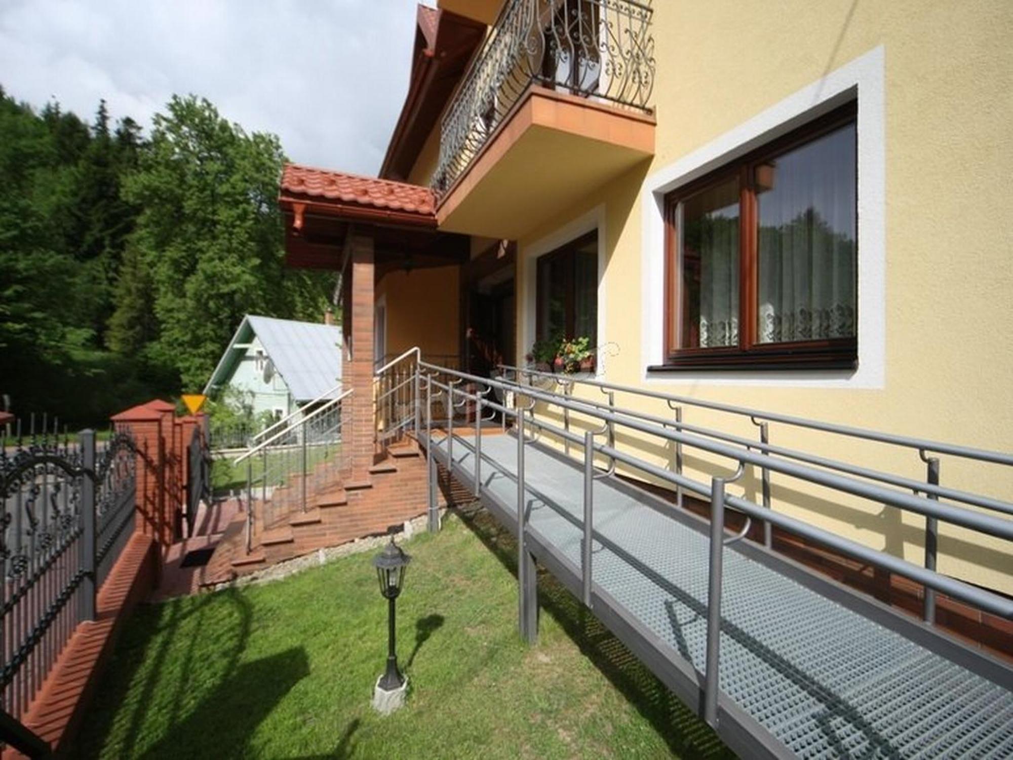Pensjonat Szach Krynica Zdroj Ngoại thất bức ảnh